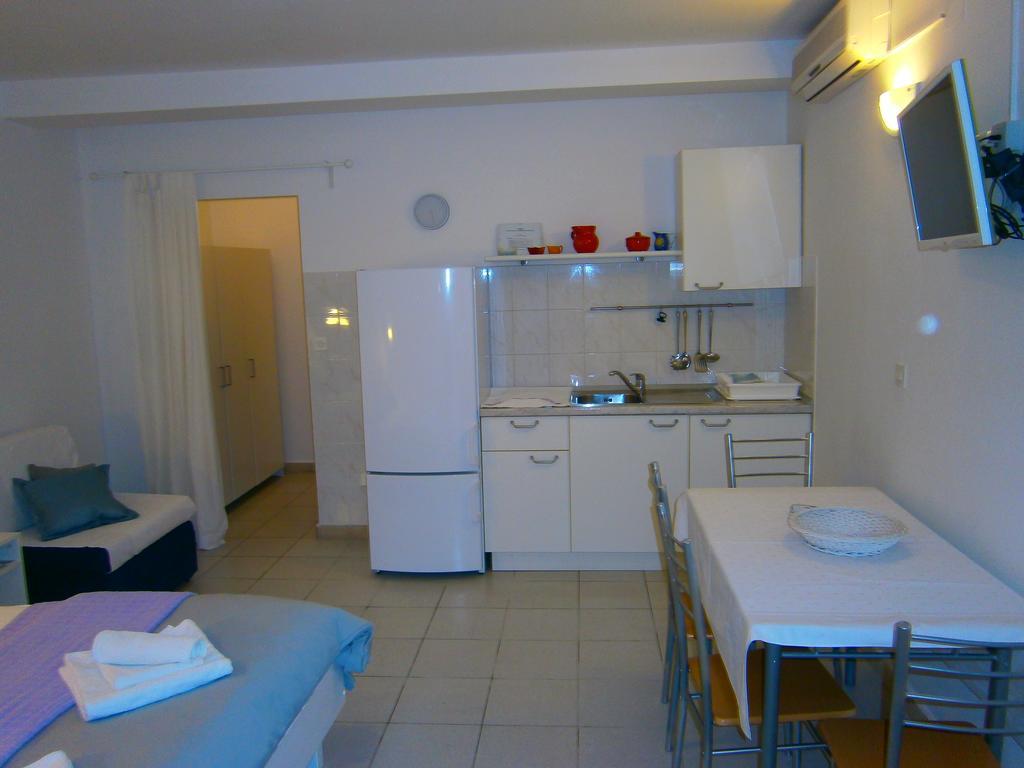 Apartments Grbin (Adults Only) Lumbarda Dış mekan fotoğraf